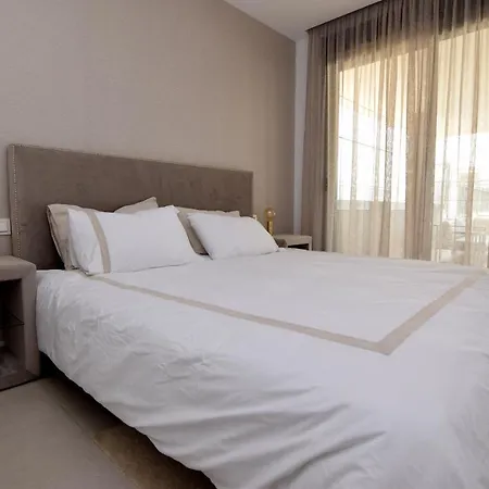 Mesas Homes アパート