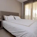 Mesas Homes アパート