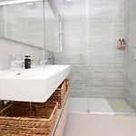 Mesas Homes Apartment Estepona